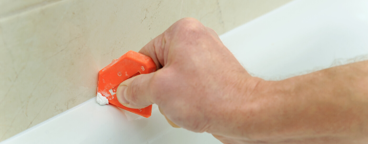 How To Clean Caulk Effectively The, How To Clean Old Caulking From Bathtub